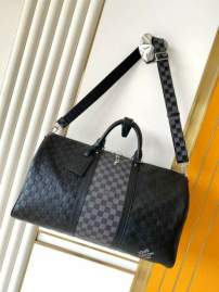 Picture of Louis Vuitton Mens Bags _SKUfw216499139fw